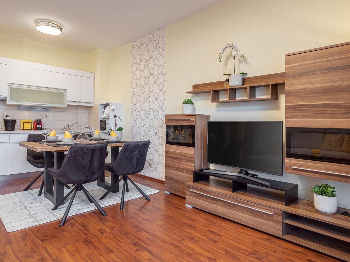 Alpe Adria Apartments - Top 1 By S4Y Фаак ам Зее Екстериор снимка